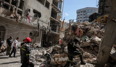 emergency services operate at the site of an israeli strike carried out on wednesday in ain al mraiseh in beirut lebanon april 9 2026 photo reuters