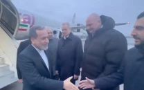 iran foreign minister arrives in russia as us talks remain stalled