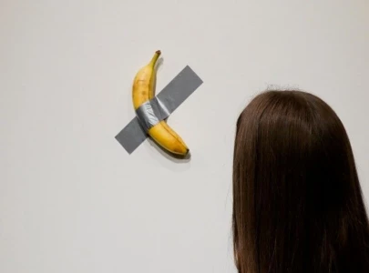 french museum reports theft of arty banana