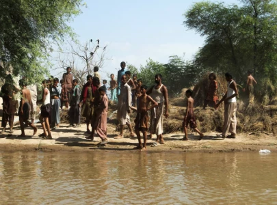 rs100b flood package launched by punjab government rs100b flood package launched by punjab government