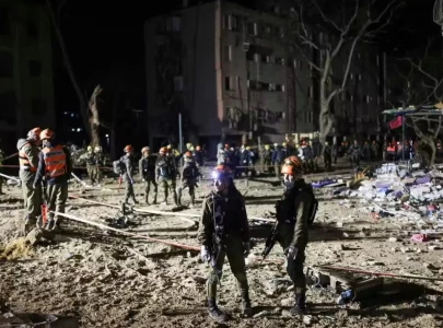 iran missile strikes wound over 100 in two south israel towns