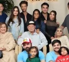 salman khan turns valentine s into familitines day salman khan turns valentine s into familitines day