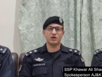 ajk police spokesperson ssp khawar ali shaukat addressing a press briefing in rawalakot screengrab