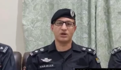 ajk police spokesperson ssp khawar ali shaukat addressing a press briefing in rawalakot screengrab