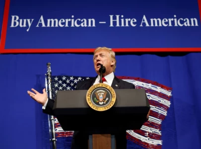 h 1b workers rush back to us as trump visa order triggers confusion h 1b workers rush back to us as trump visa order triggers confusion