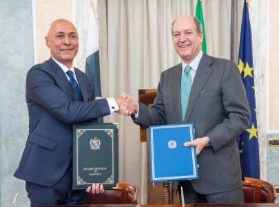 pakistan italy agree to visa free travel for diplomatic passports pakistan italy agree to visa free travel for diplomatic passports