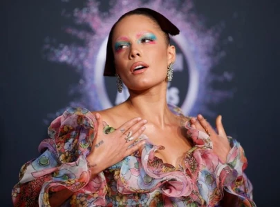 is halsey bringing back the badlands era with new videos is halsey bringing back the badlands era with new videos