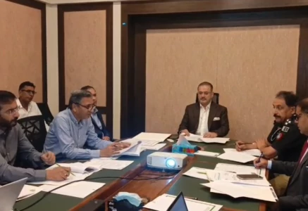 sindh senior minister sharjeel memon chairs a meeting of the sindh mass transit authority board screengrab