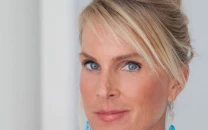 elin hilderbrand discusses screen adaptations at nantucket panel