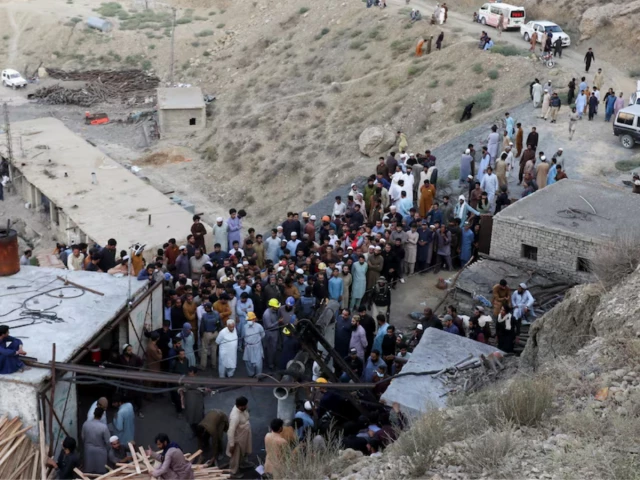 people gather after an explosion buried parts of a coal mining complex on the outskirts of quetta pakistan july 30 2026 photo reuters people gather after an explosion buried parts of a coal mining complex on the outskirts of quetta pakistan july 30 2026 photo reuters