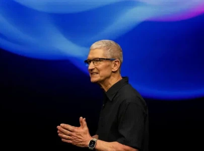 is apple preparing for a leadership change as tim cook plans to step down