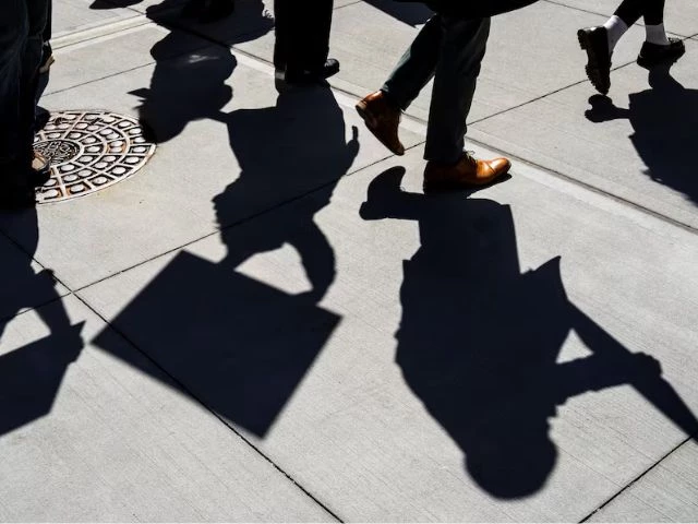 people attend a rally in support of federal workers outside the 26 federal plaza a federal office building in new york city u s march 25 2025 photo reuters people attend a rally in support of federal workers outside the 26 federal plaza a federal office building in new york city u s march 25 2025 photo reuters