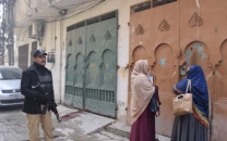 polio vaccinators battle persistent risk polio vaccinators battle persistent risk