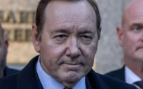 kevin spacey says he s homeless performing as nightclub singer in cyprus