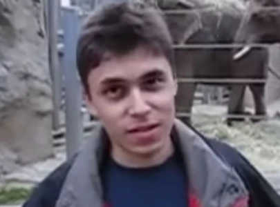 youtube s 19 second beginning is now preserved in a london museum