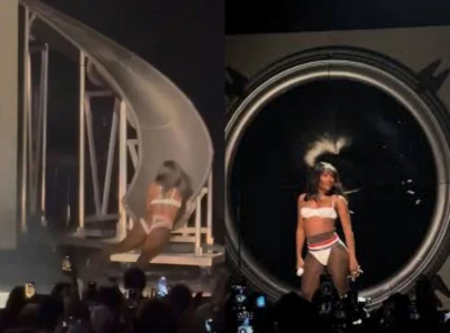 doechii recovers after stage slip during nyc stop of life from the swamp tour