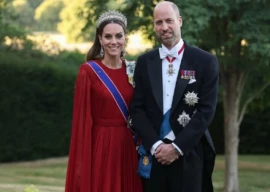 kate middleton attends first state banquet since treatment wearing red givenchy and royal honors kate middleton attends first state banquet since treatment wearing red givenchy and royal honors