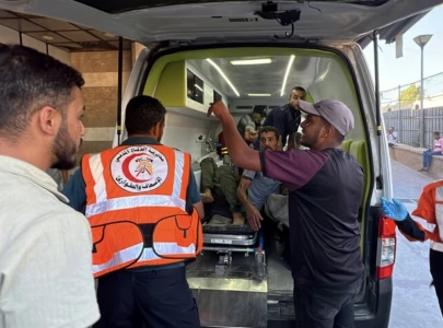 israeli attacks kill at least 5 in gaza amid continued ceasefire violations