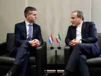 iranian foreign minister abbas araghchi r meets with his dutch counterpart tom berendsen in new york on september 22 2026 photo irna on x