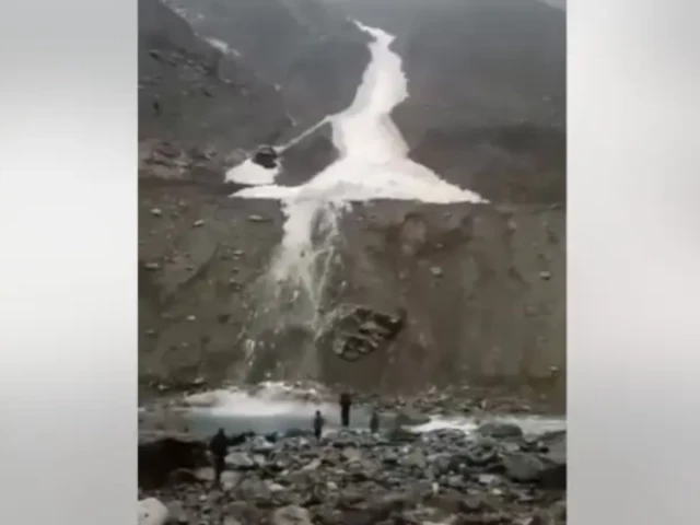Viral video of snow avalanche in Gilgit-Baltistan is from March 2026