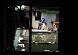 vietnam shuts airports evacuates thousands as typhoon bualoi nears landfall vietnam shuts airports evacuates thousands as typhoon bualoi nears landfall
