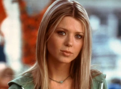 tara reid claims her drink was spiked at chicago hotel bar