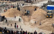 pakistan accepts trump s invitation to join board of peace fo