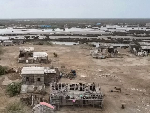 eawater intrusion into the delta where the indus river meets the arabian sea in pakistan has triggered the collapse of farming and fishing communities israr ahmed khan afp