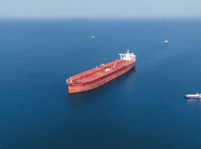 oil extends slide as trump indicates possible iran peace deal
