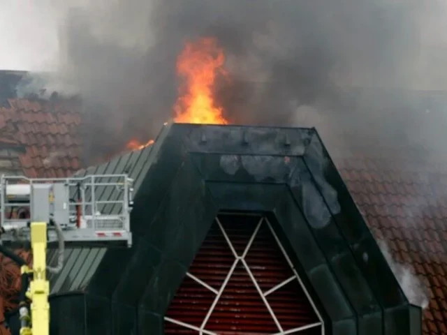 fire broke out in the roof structure of a hospital in the northern german town of ludwigslust early thursday photo anadolu agency fire broke out in the roof structure of a hospital in the northern german town of ludwigslust early thursday photo anadolu agency