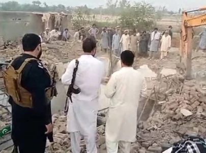 explosive laden rickshaw used in bannu suicide attack explosive laden rickshaw used in bannu suicide attack