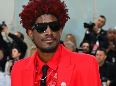 labrinth drops mysterious new track suspected to be linked to euphoria after blasting the show