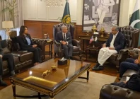 meeting in islamabad between interior minister mohsin naqvi and us deputy assistant secretary of state for south and central asian affairs paul kapur screengrab
