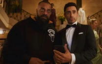 prime video s bait debuts with perfect rotten tomatoes score reimagines bond in meta thriller