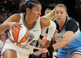 wnba game disrupted mid play for second time in a week due to unexpected court incident