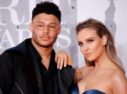 perrie edwards fianc e alex oxlade chamberlain breaks silence on the couple s heartbreaking miscarriages perrie edwards fianc e alex oxlade chamberlain breaks silence on the couple s heartbreaking miscarriages