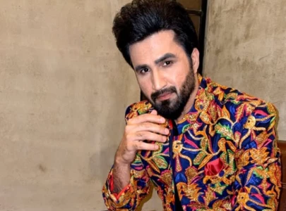singer falak shabir appeals to cm maryam for law against short dresses in public places singer falak shabir appeals to cm maryam for law against short dresses in public places