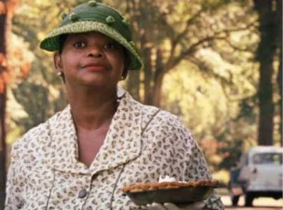 octavia spencer offers musk s doge staff the help s special pie