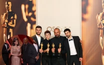 selena gomez and samuel l jackson s oscars exchange sparks debate amid gaza speech selena gomez and samuel l jackson s oscars exchange sparks debate amid gaza speech