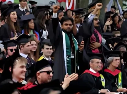 trump halts entry of foreign students enrolled at harvard