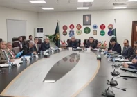 federal interior minister mohsin naqvi and federal minister for overseas pakistanis salik hussain at a high level special meeting on the spanish resident card scheme photo gop