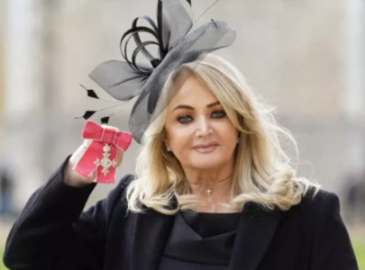 welsh singer bonnie tyler recuperating after emergency surgery in portugal
