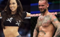 aj lee makes wwe return on smackdown after a decade away aj lee makes wwe return on smackdown after a decade away