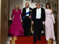 us president donald trump first lady melania trump britain s king charles and queen camilla walk in front of the grand staircase prior to a state dinner at the white house in washington dc us april 28 2026 photo reuters