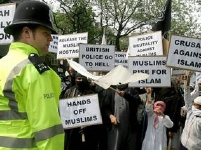 gymboree getting down on your limbs to play with your child