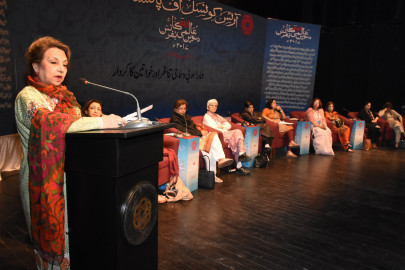 poets scholars call for maintaining standard while writing naat