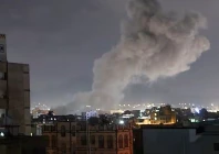 us strikes yemen s huthis