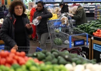 customers shop for groceries at a walmart supercenter retail store in north bergen new jersey us november 21 2025 photo reuters