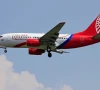 us lifts curbs on fly baghdad