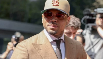 us singer chris brown admits london brawl charge